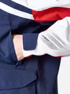 10674