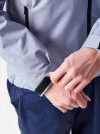 9435