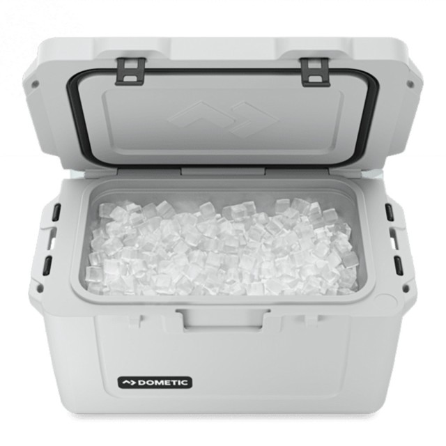Dometic Patrol 35 Insulated ice and passive coolbox, 36ltr