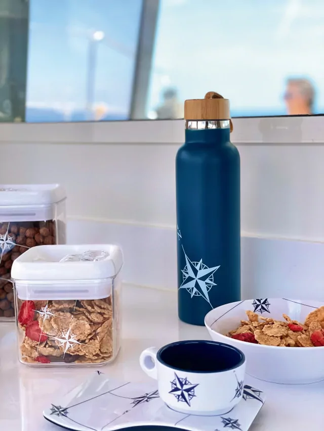 NORTHWIND coffee cups