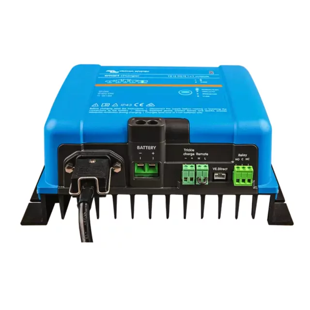 Φορτιστής Victron Energy Phoenix 12V 50A 2 εξόδων (1+1) IP43 smart