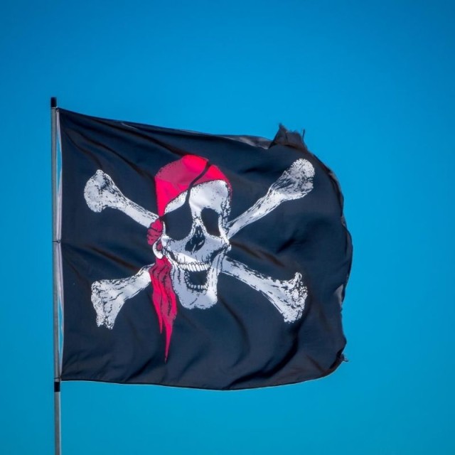 Σημαία Πειρατικη Μαντηλι Κοκκινο